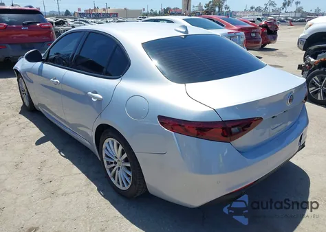 2022 Alfa Romeo Giulia Sprint Rwd from USA, damaged, VIN ZARFAMAN4N7661642